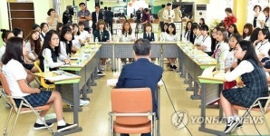 이재정 교육감, 9시 등교 최초 제안한 의정부여중 방문