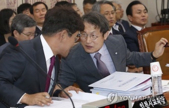 대화하는 조희연 이청연 교육감