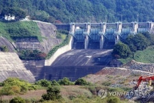 굳게 닫힌 주암댐 수문