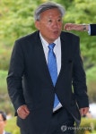 법원 출석하는 박상은 의원