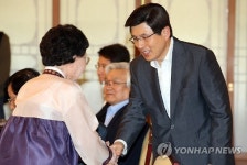 황 총리, 이북5도민 등 실향민 대표 오찬
