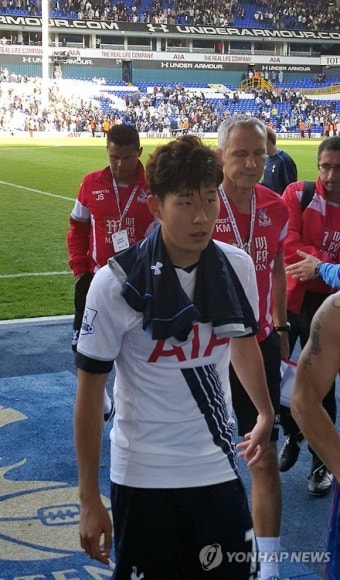 英축구 손흥민, 발 부상으로 유로파리그 결장할 듯