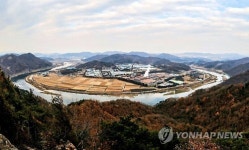 꾀꼬리봉서 바라본 세종시 회룡포