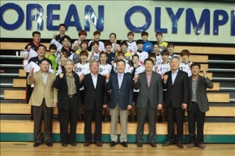 여자핸드볼 대표팀, 올림픽 예선 출전 위해 18일 출국