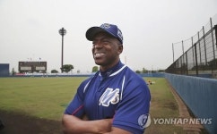 롯데, 훌리오 프랑코 퓨처스 타격코치 영입