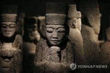 서울 성북구에 석물, 자수 전시된 우리옛돌박물관 개관