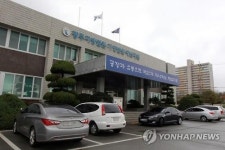 친부살해 김신혜 재심 결정 앞둔 광주법원 해남지원