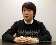 조성진 "베토벤·드뷔시 연주하고 싶다…테러 때 파리 숙소에"