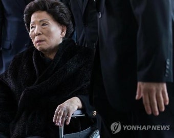 <YS 서거> 슬픔 속의 손명순 여사