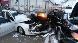 임실 26중 추돌... 운전자는 어떻게 됐을까