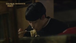 <응팔 신드롬> ③응답하라 추억팔이 이어져