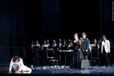 국립오페라단 연말 레퍼토리 라 트라비아타 무대에