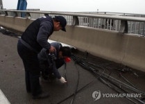 꼼꼼한 현장 감식