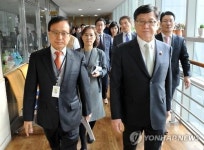 시립서부노인요양센터 방문한 정진엽 장관