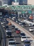 연말 늘어나는 차량 정체