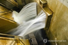 美미시간주, 납 수돗물 플린트시에 비상사태 선포