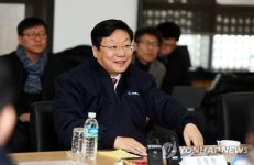 주형환 산업부장관 첫행보는 수출기업 현장방문