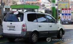 국제유가 하락세…부천 휘발유 1천200원대 주유소