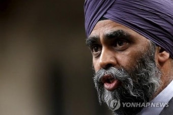 IS공습중단 공약 탓(?)…캐나다, 연합국 국방장관회의 제외논란