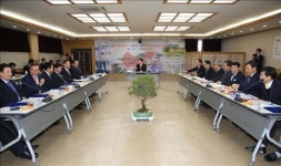 창원시, 중국 기업인과 손잡고 투자유치 나서