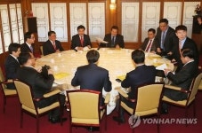 당정청 국제사회와 긴밀협력해 실효적 대북 제재(속보)
