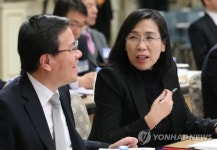 고용복지수석과 미래전략수석