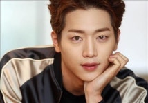 서강준 