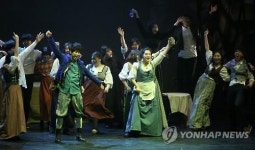 청소년 뮤지컬 레미제라블 공연‘성황’