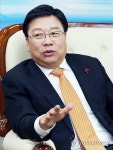권선택 대전시장 화상경마장 확장 주민의견 우선
