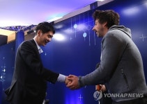 <세기의 대국> 프로들도 모르는 인간 바둑 오류를 알파고는 안다