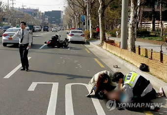 경찰관 신속한 심폐소생술이 교통사고 운전자 살렸다
