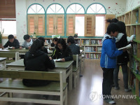 부산 학교도서관 35곳 리모델링…책 구입비도 지원