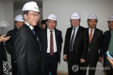 행복주택 가좌지구 찾은 강호인 장관