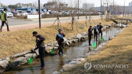 하천 정비 작업 하는 정부세종청사관리소