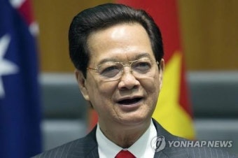 베트남 개방 주도한 10년 재임 '실세' 총리 퇴임