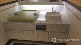 개선되는 고속도로 휴게소 화장실