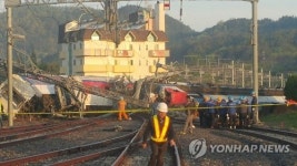 여수 열차 탈선, 전라선 순천-여수엑스포역 운행 중단