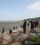 또 토막시신…시화호 이어 301번 지방도 방조제서 발견(종합)