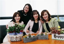 미래에셋생명 강남제우스지점에 네 자매 함께 일해