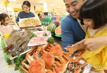 다 먹어보는 거야?