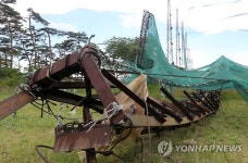 강풍의 위력…무너진 골프연습장