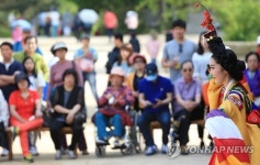 춘앵전 프로젝트 공연