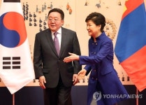 이동하는 한-몽골 정상