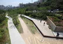 새창고개 일대 경의선 숲길