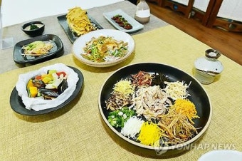 '한방도시답네' 제천 대표음식은 약초비빔밥·한방백숙