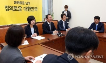 노회찬, 정의당 당선인 총회 주재