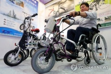 탈부착 가능한 전동휠체어