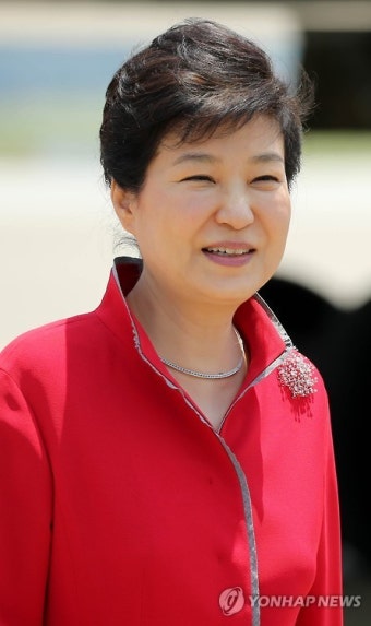 박 대통령 귀국