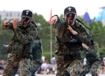 특공무술 시범