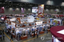 북적이는 하나투어 여행박람회